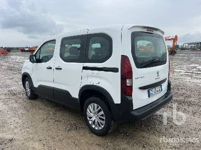 PEUGEOT RIFTER 1.5 BLUEHDI ACTIVE S&S 100CV - Легковой автомобиль: фото 2 PEUGEOT RIFTER 1.5 BLUEHDI ACTIVE S&S 100CV - Легковой автомобиль: фото 2