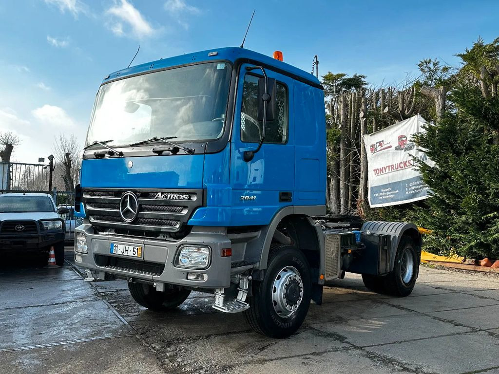 Mercedes-Benz Actros 2041 4X4 Tractor-Unit Spring/Spring Manua - Тягач: фото 2 Mercedes-Benz Actros 2041 4X4 Tractor-Unit Spring/Spring Manua - Тягач: фото 2