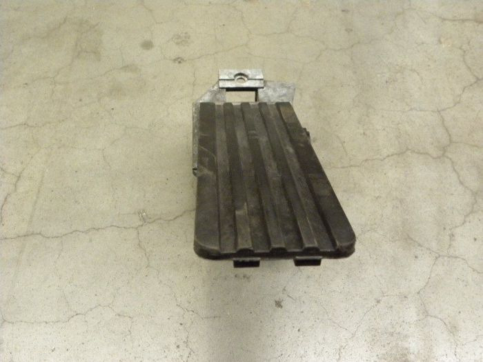 Brake pedal for Still R20-18 - Электрическая система для Погрузочно-разгрузочной техники: фото 1 Brake pedal for Still R20-18 - Электрическая система для Погрузочно-разгрузочной техники: фото 1