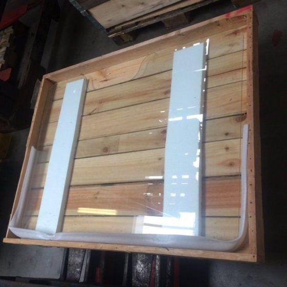 Glass front for Caterpillar / Mitsubishi - Кабина и интерьер для Погрузочно-разгрузочной техники: фото 1 Glass front for Caterpillar / Mitsubishi - Кабина и интерьер для Погрузочно-разгрузочной техники: фото 1