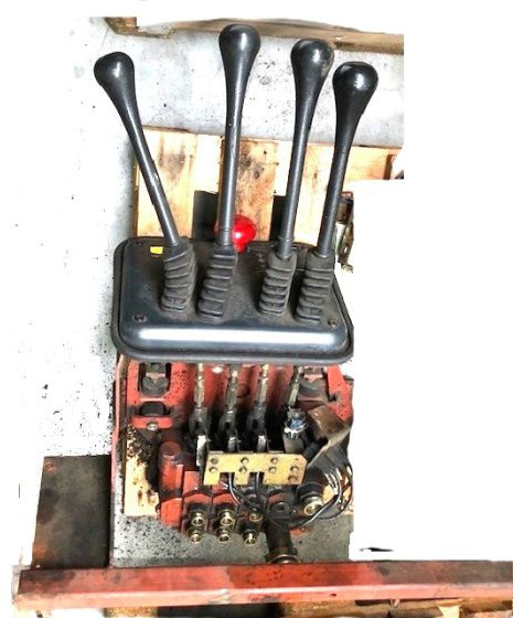 Hydraulic control valve for Line 337 series - Гидравлический клапан для Погрузочно-разгрузочной техники: фото 1 Hydraulic control valve for Line 337 series - Гидравлический клапан для Погрузочно-разгрузочной техники: фото 1
