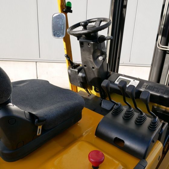 Unicarriers EH30L (G1Q2L30Q) в лизинг Unicarriers EH30L (G1Q2L30Q): фото 6