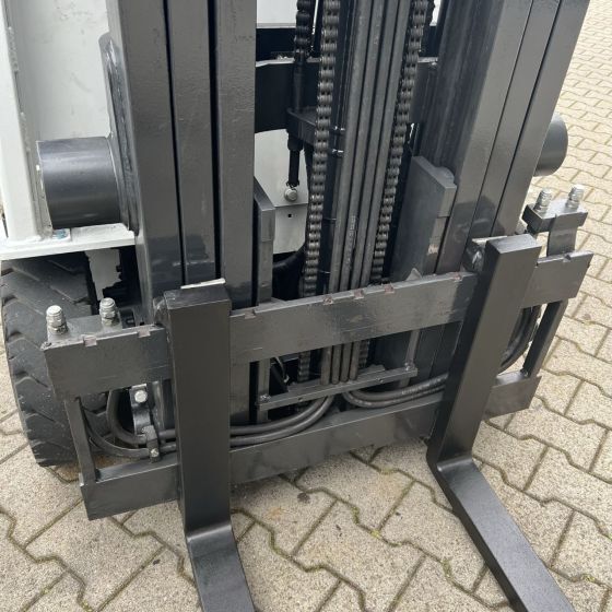 Unicarriers ET16 (AG1N12L16Q) в лизинг Unicarriers ET16 (AG1N12L16Q): фото 14