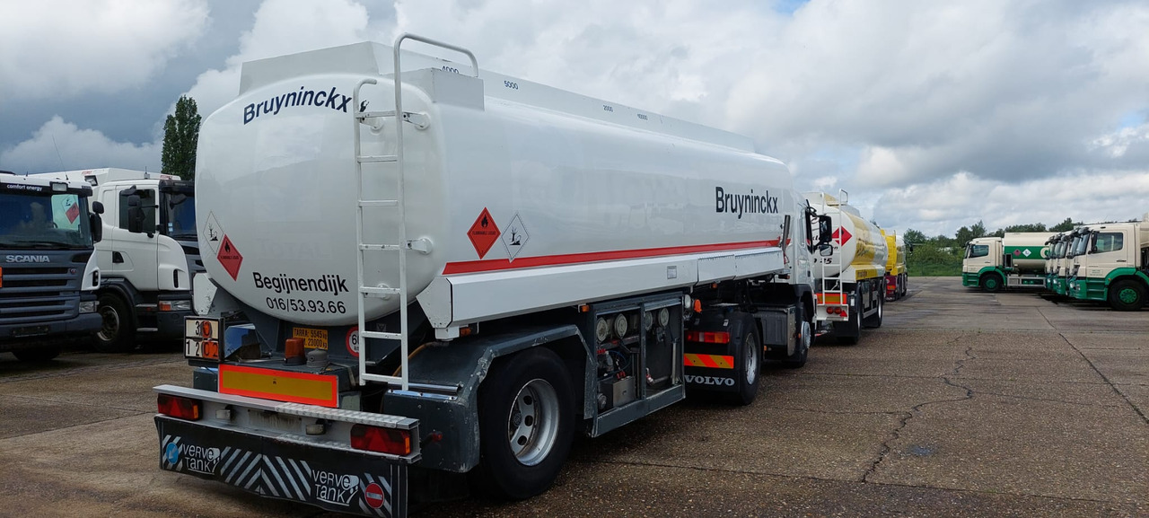 EKW  - Полуприцеп-цистерна: фото 1