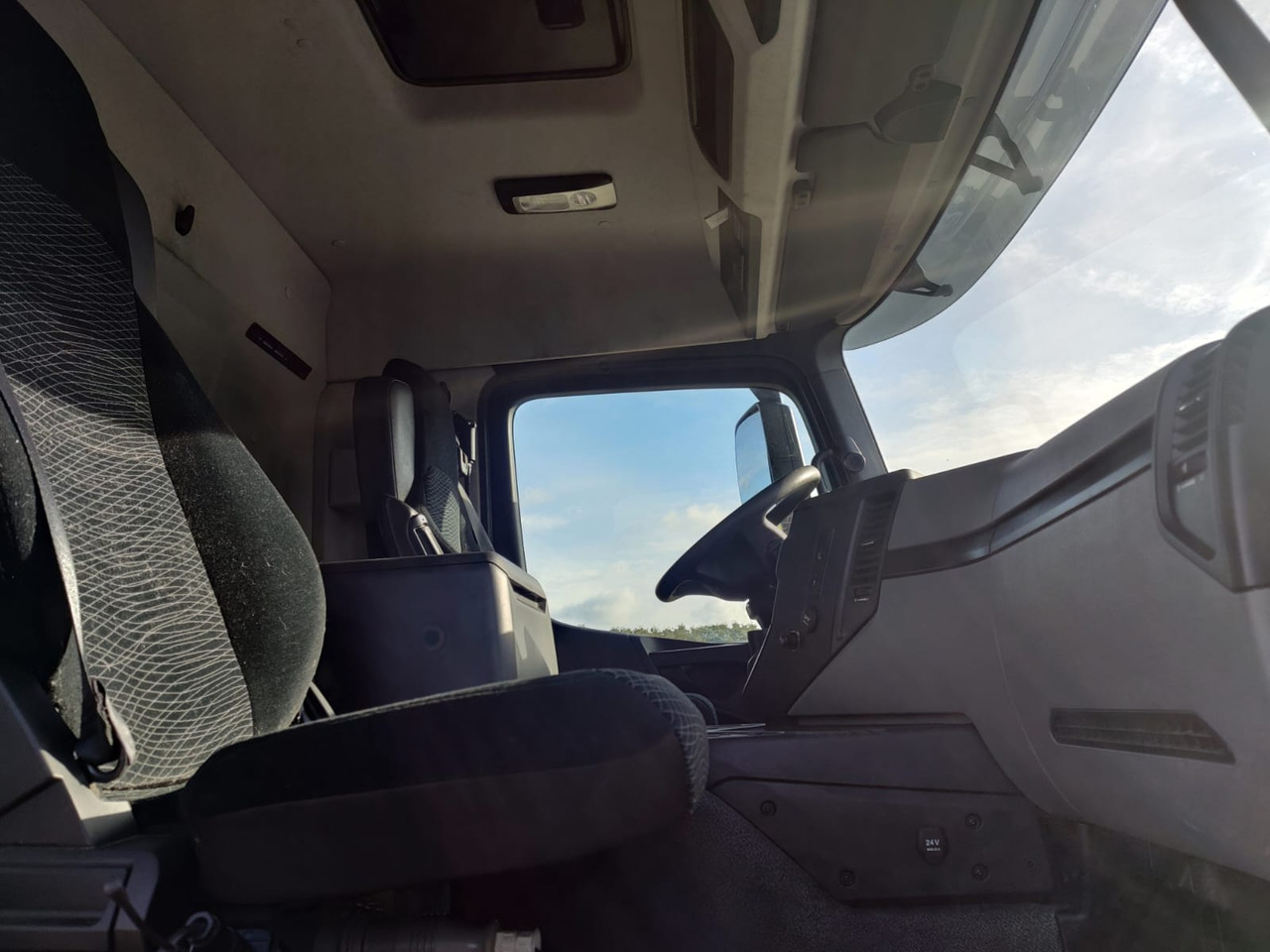 MERCEDES Actros в лизинг MERCEDES Actros: фото 6