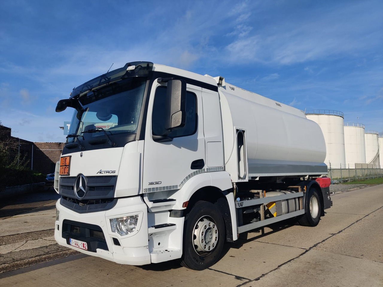 MERCEDES Actros - Грузовик-цистерна: фото 1 MERCEDES Actros - Грузовик-цистерна: фото 1