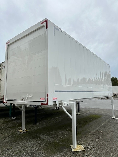 Сменный кузов - фургон Krone BDF-System 7.450 mm lang, Lack NEU in Premium Plus: фото 1 Сменный кузов - фургон Krone BDF-System 7.450 mm lang, Lack NEU in Premium Plus: фото 1