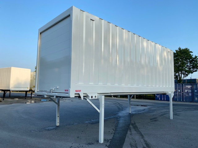 Krone BDF-System 7.450 mm, mit Rolltor, LACK NEU - Сменный кузов - фургон: фото 1 Krone BDF-System 7.450 mm, mit Rolltor, LACK NEU - Сменный кузов - фургон: фото 1