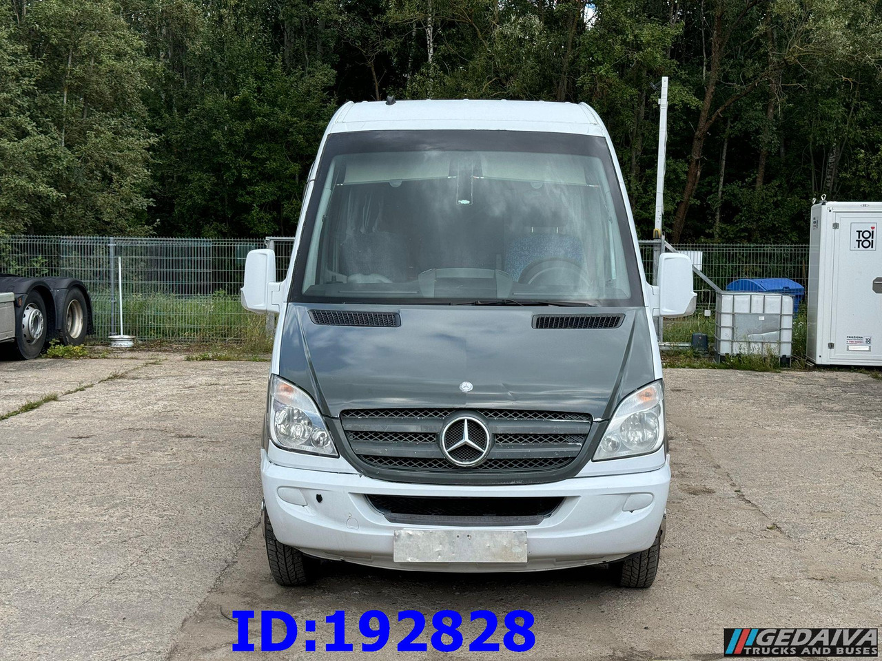 MERCEDES-BENZ Sprinter 519 - 17 place - Euro5 - Туристический автобус: фото 2 MERCEDES-BENZ Sprinter 519 - 17 place - Euro5 - Туристический автобус: фото 2