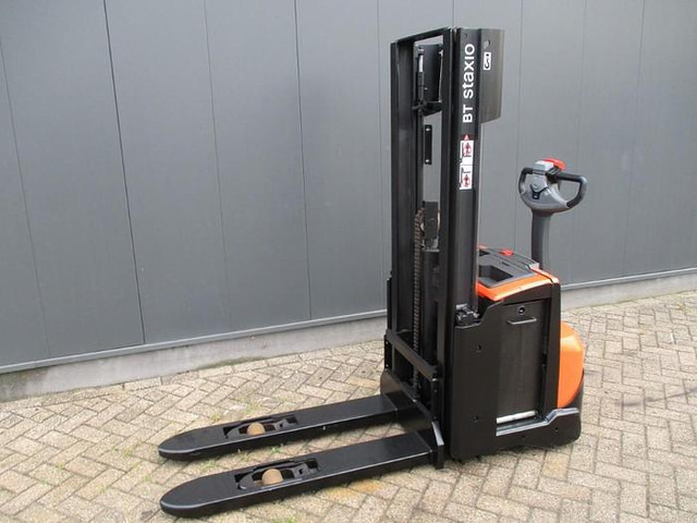 Штабелер BT SWE 120L: фото 1