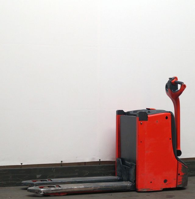 Linde T16L - Тележка: фото 1 Linde T16L - Тележка: фото 1