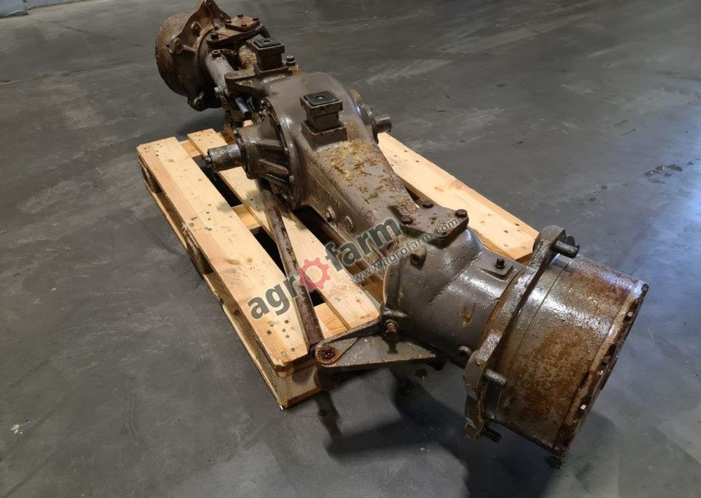 PRZEDNI MOST MASSEY FERGUSON 2620 - Передняя ось: фото 1 PRZEDNI MOST MASSEY FERGUSON 2620 - Передняя ось: фото 1