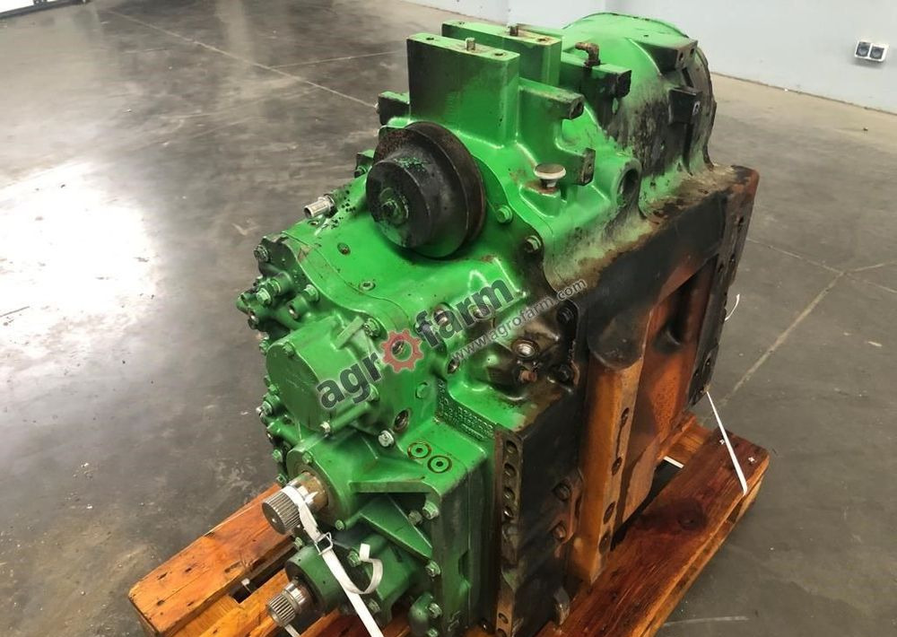 SKRZYNIA BIEGÓW JOHN DEERE 8360R RE301738 - Коробка передач: фото 1 SKRZYNIA BIEGÓW JOHN DEERE 8360R RE301738 - Коробка передач: фото 1