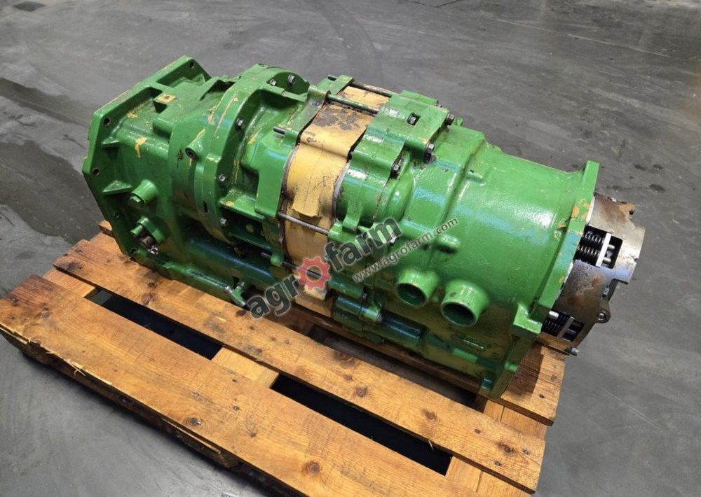 Skrzynia biegów Powershift, John Deere 7800 - Коробка передач: фото 1 Skrzynia biegów Powershift, John Deere 7800 - Коробка передач: фото 1