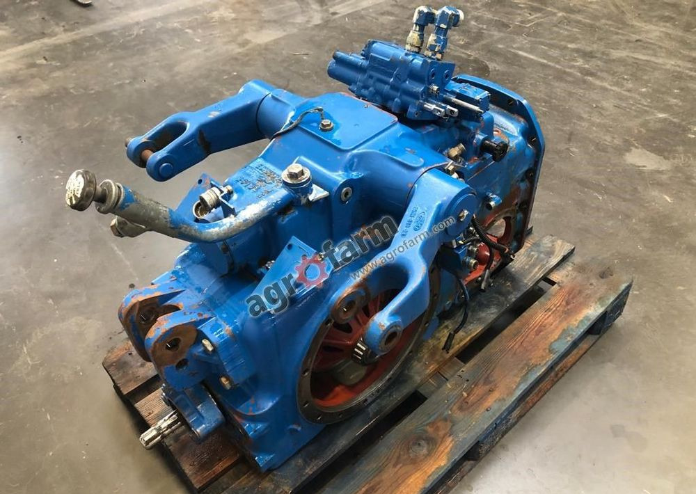 Задняя ось TYLNY MOST FORD 7840  E9NN4024HD: фото 1