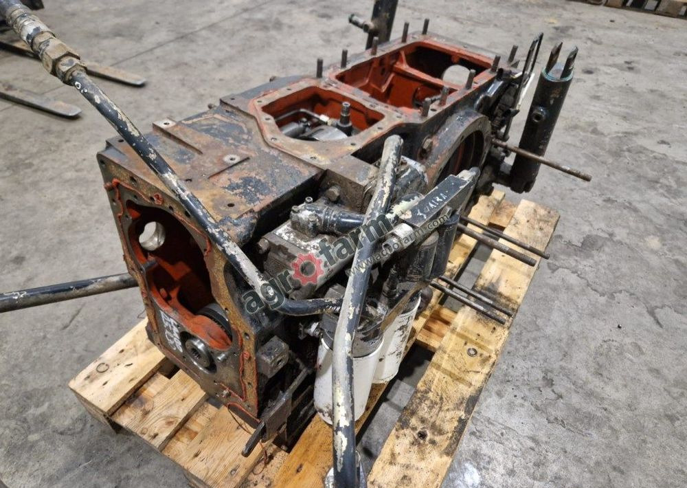 TYLNY MOST LAMBORGHINI R5.130 - Задняя ось: фото 1 TYLNY MOST LAMBORGHINI R5.130 - Задняя ось: фото 1