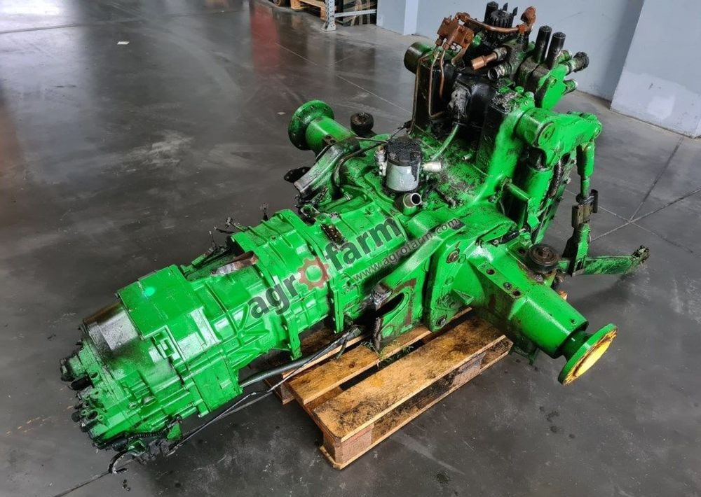 Tylny most i skrzynia biegów John Deere 6320 - Коробка передач: фото 1 Tylny most i skrzynia biegów John Deere 6320 - Коробка передач: фото 1