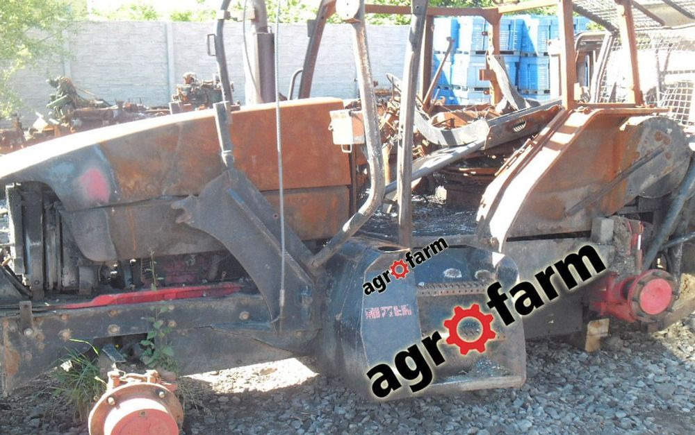 MCCormick części MTX 175 165 155 185 skrzynia silnik most oś napęd kabina piasta wał głowica blok - Запчасти: фото 1