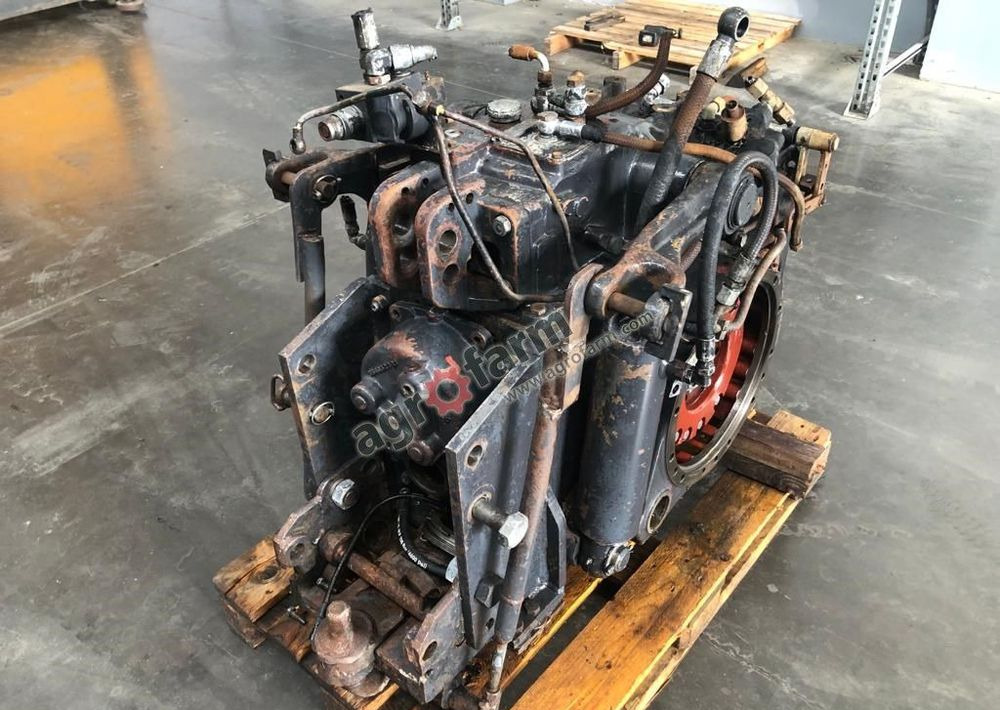 TYLNY MOST LANDINI LEGEND 130 3553100R4 - Запчасти: фото 1