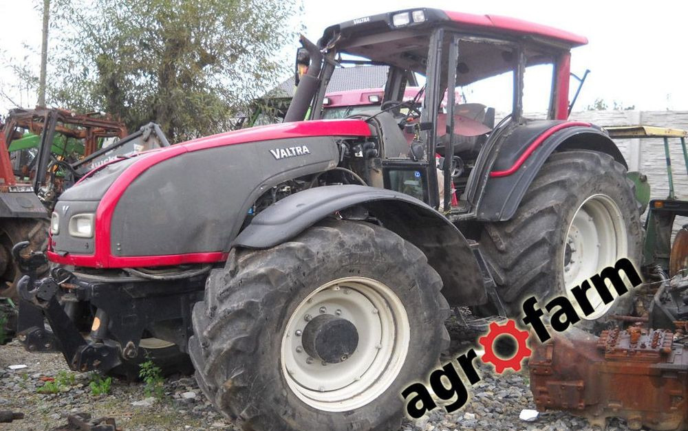 Valtra części T171 T121 T131 T151 skrzynia silnik most oś napęd kabina podnośnik zwolnica obudowa - Запчасти: фото 1