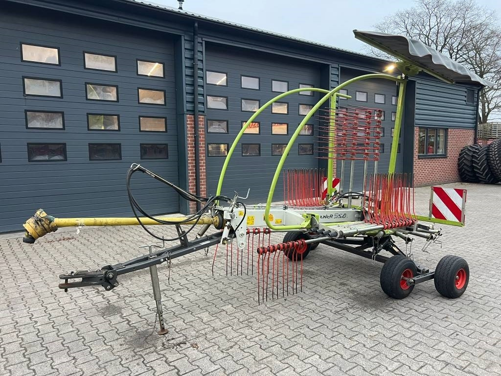 Claas Liner 500 T - Сеноворошилка: фото 1 Claas Liner 500 T - Сеноворошилка: фото 1