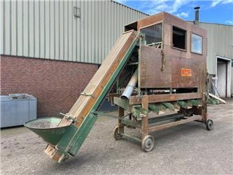 Schouten Kwartet sorteermachine - Послеуборочное оборудование: фото 1 Schouten Kwartet sorteermachine - Послеуборочное оборудование: фото 1
