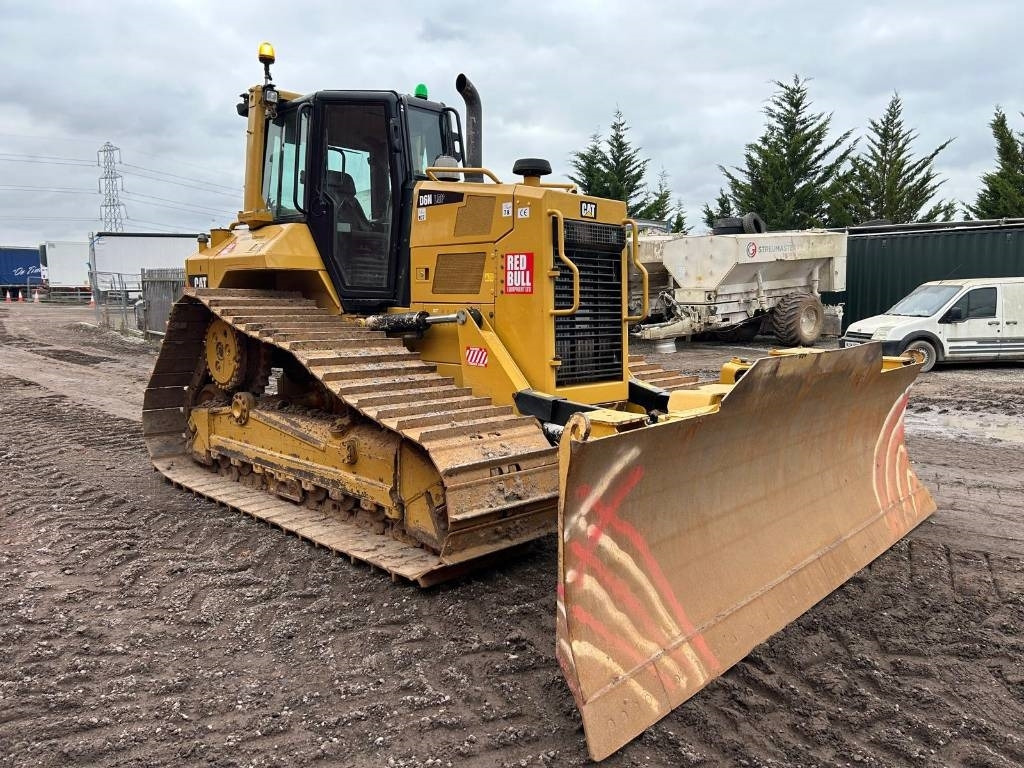 CAT D 6 N LGP - Бульдозер: фото 1 CAT D 6 N LGP - Бульдозер: фото 1