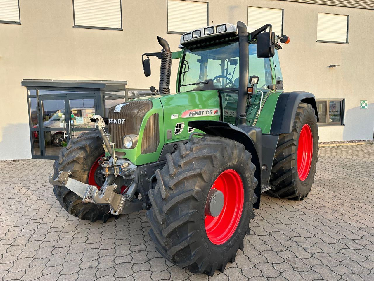 Fendt 716 Vario TMS - Трактор: фото 2 Fendt 716 Vario TMS - Трактор: фото 2