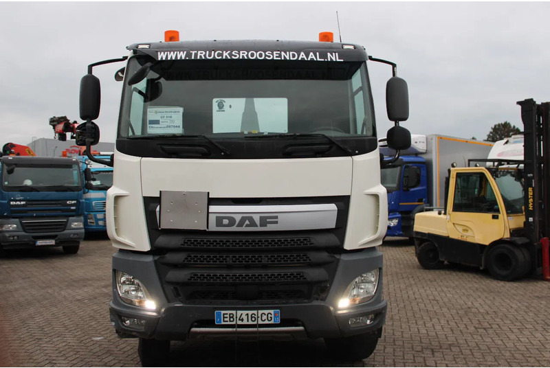 DAF CF 510 + 8X4 + SPRING SUSPENSION + MANUAL + EURO 6 - Крюковой мультилифт: фото 5 DAF CF 510 + 8X4 + SPRING SUSPENSION + MANUAL + EURO 6 - Крюковой мультилифт: фото 5