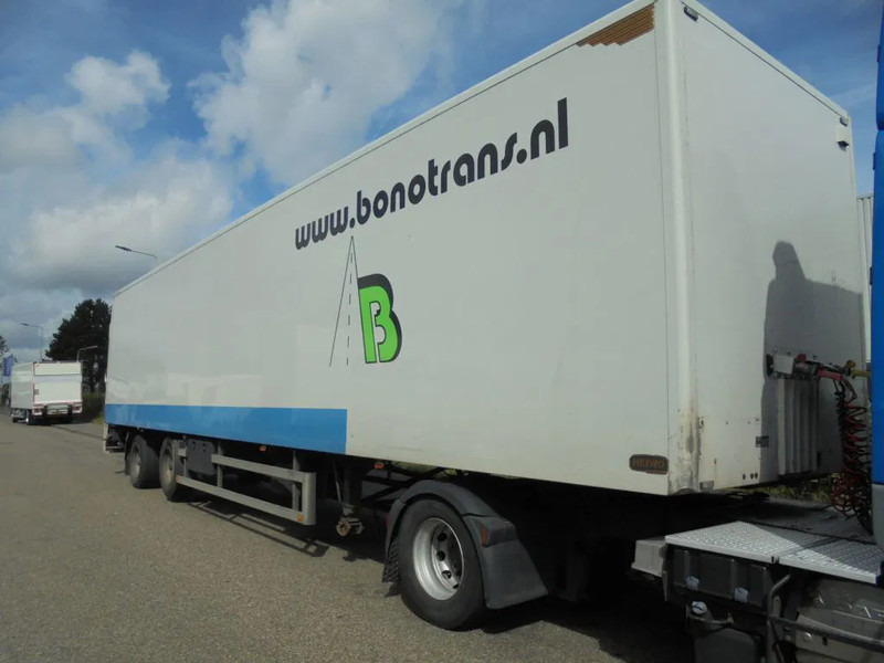 HTF HZCT 32 + 2 AXLE + AMA LIFT - Полуприцеп-фургон: фото 3 HTF HZCT 32 + 2 AXLE + AMA LIFT - Полуприцеп-фургон: фото 3