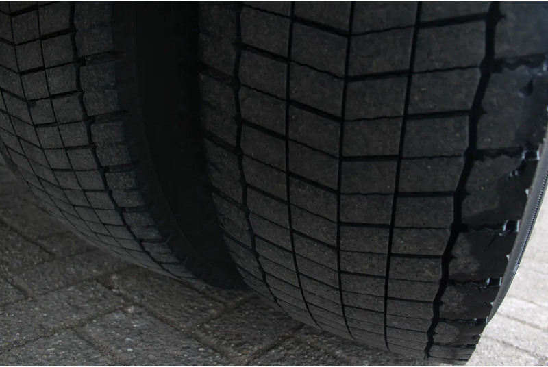 Грузовик с закрытым кузовом MAN TGM 12.250 + euro 6 + lift: фото 18