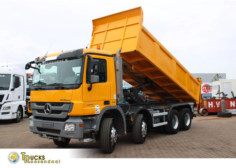 Mercedes-Benz Actros 3241 8x4 + SPRING SPRING BLATT + EURO 5 - Самосвал: фото 1 Mercedes-Benz Actros 3241 8x4 + SPRING SPRING BLATT + EURO 5 - Самосвал: фото 1
