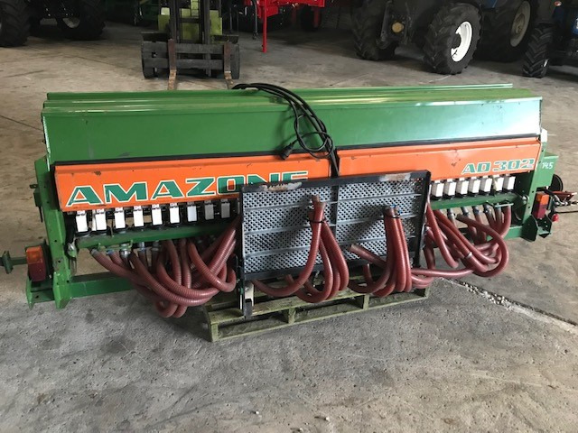 Amazone AD302 - Посевная техника: фото 1 Amazone AD302 - Посевная техника: фото 1