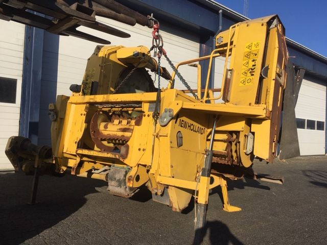New Holland - Жатка кукурузная: фото 1 New Holland - Жатка кукурузная: фото 1