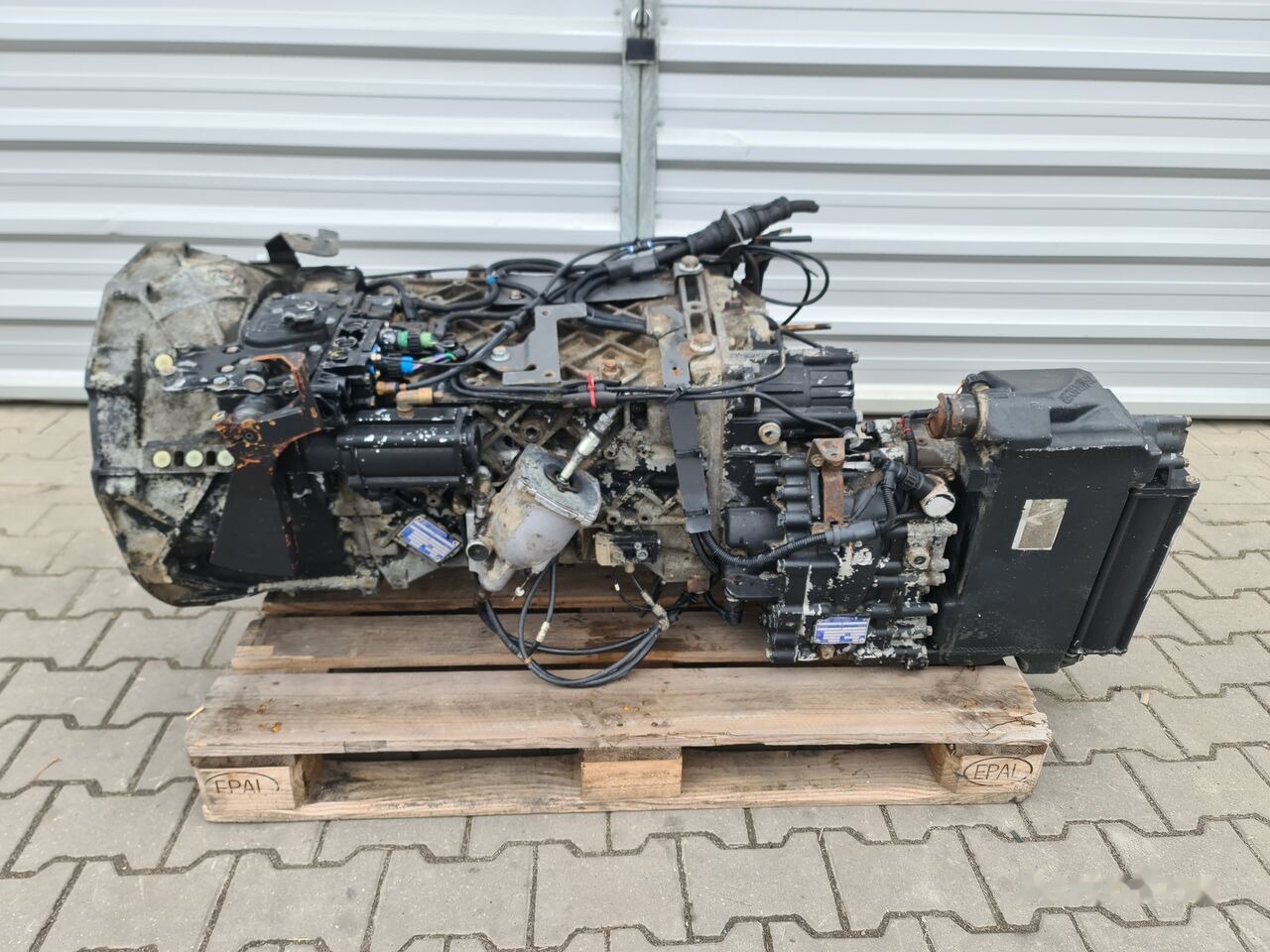 Renault MAGNUM PREMIUM DXI Renault 16S2221TD 16 S 2221 TD 1343050002 5010613562 16.41-1.00 INTARDER ECOSPLIT IT 6085005044 1616902 - Коробка передач для Грузовиков: фото 1 Renault MAGNUM PREMIUM DXI Renault 16S2221TD 16 S 2221 TD 1343050002 5010613562 16.41-1.00 INTARDER ECOSPLIT IT 6085005044 1616902 - Коробка передач для Грузовиков: фото 1