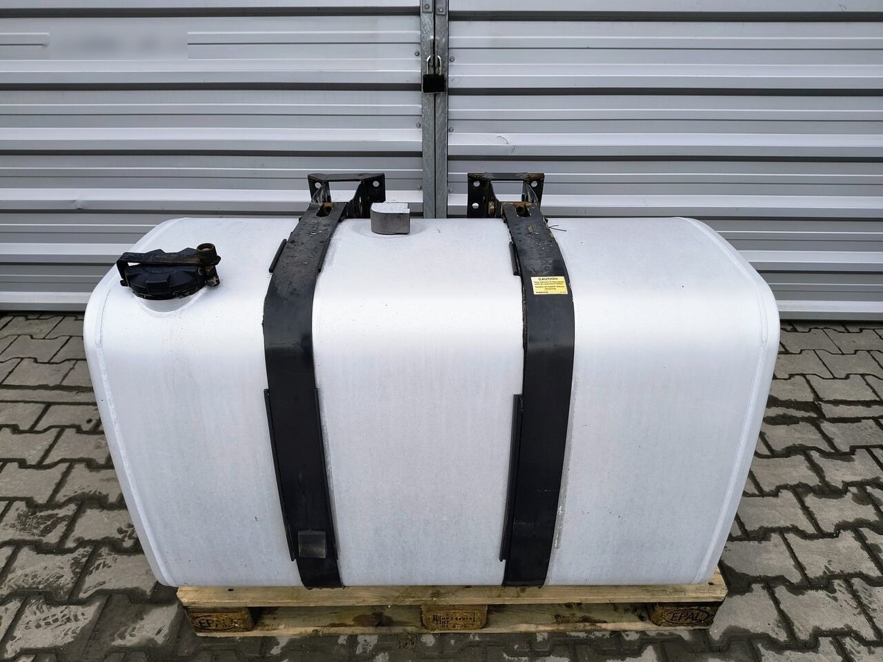 Volvo FH FM FH4 RENAULT PREMIUM MAGNUM RANGE T 21516447 110CM - Топливный бак для Грузовиков: фото 1 Volvo FH FM FH4 RENAULT PREMIUM MAGNUM RANGE T 21516447 110CM - Топливный бак для Грузовиков: фото 1