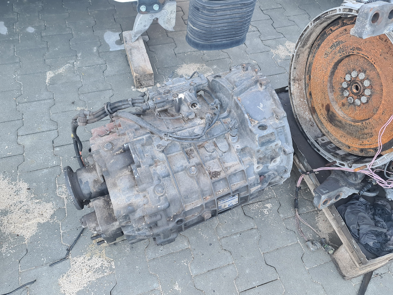 RENAULT, VOLVO 6AS1000TO - Запчасти: фото 1 RENAULT, VOLVO 6AS1000TO - Запчасти: фото 1