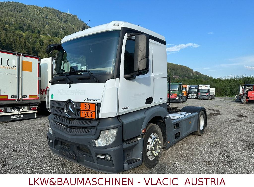 Mercedes-Benz Actros 1840 ADR - Тягач: фото 1 Mercedes-Benz Actros 1840 ADR - Тягач: фото 1