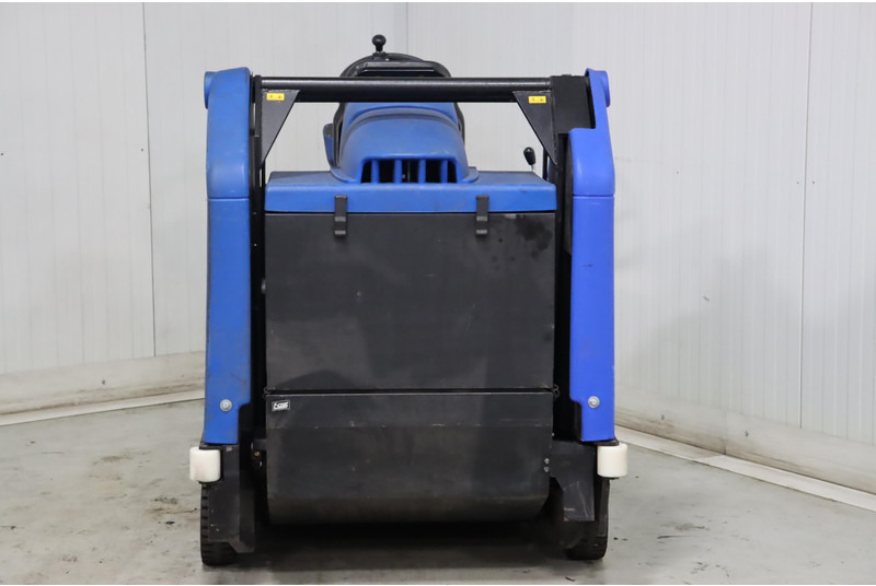 Nilfisk Floortec R680B - Подметально-уборочная машина: фото 5 Nilfisk Floortec R680B - Подметально-уборочная машина: фото 5