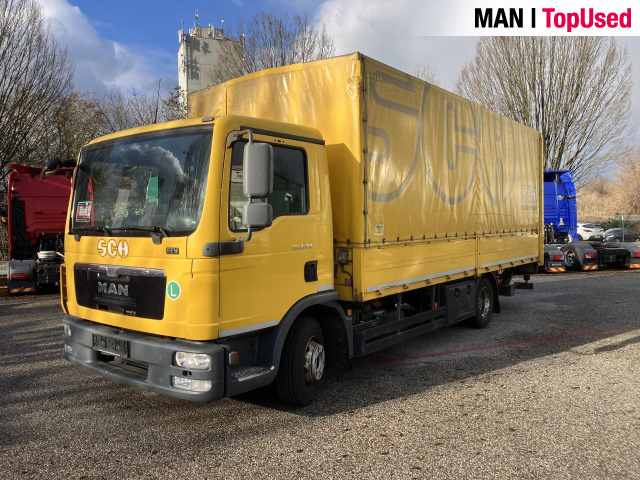 MAN TGL 8.180 4X2 BL - Тентованный грузовик: фото 1 MAN TGL 8.180 4X2 BL - Тентованный грузовик: фото 1