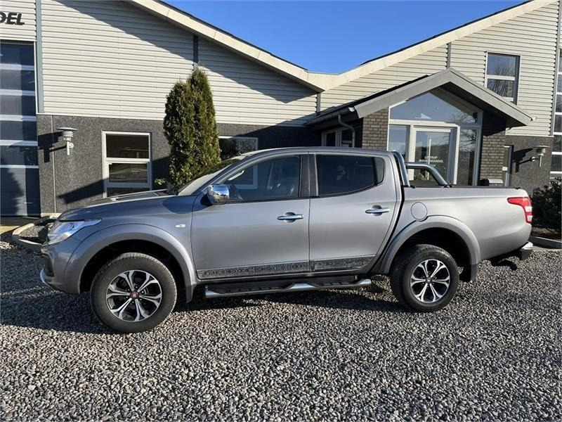 Fiat Fullback 2,4 TD 180 Db.Kab 4WD Pick-up med træk ti - Навесное оборудование для комбайна: фото 1 Fiat Fullback 2,4 TD 180 Db.Kab 4WD Pick-up med træk ti - Навесное оборудование для комбайна: фото 1