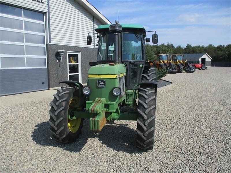 John Deere 2850 TURBO Med nye bagdæk  в лизинг John Deere 2850 TURBO Med nye bagdæk: фото 8