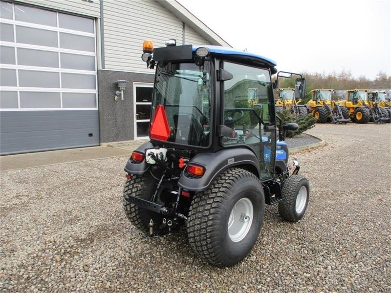 Solis 26 HST Med kabine, Turf dæk og frontlift  в лизинг Solis 26 HST Med kabine, Turf dæk og frontlift: фото 16