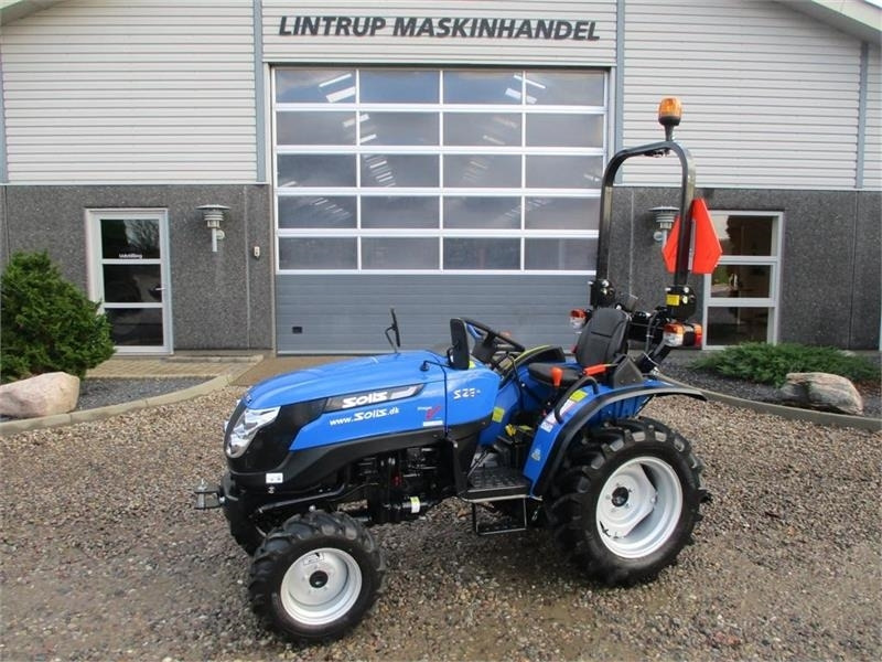 Solis S26 6+2 Gearmaskine med Servostyring og brede trak - Трактор: фото 1 Solis S26 6+2 Gearmaskine med Servostyring og brede trak - Трактор: фото 1