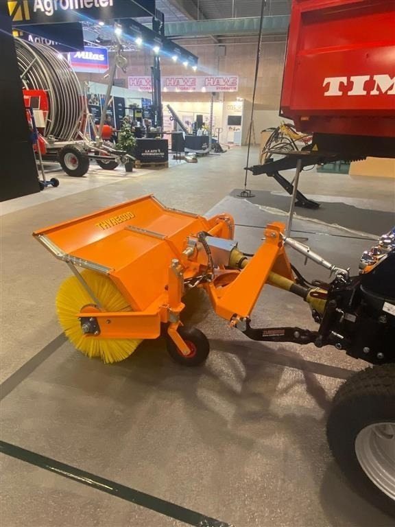 Thyregod TK 1600 PTO, med hydraulisk sving.  - Щетка: фото 1