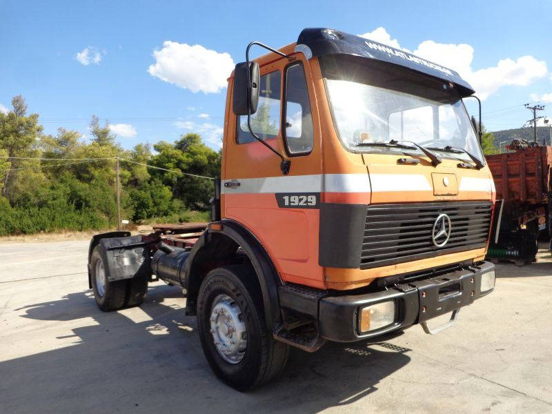 Mercedes-Benz NG Mercedes Benz 1929K 4X2 - Тягач: фото 1 Mercedes-Benz NG Mercedes Benz 1929K 4X2 - Тягач: фото 1