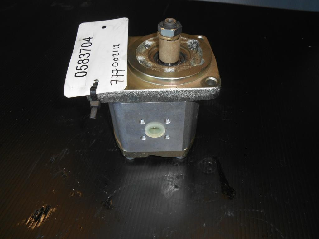 Rexroth AZMF-11-011RCB20MB - - Гидравлический насос для Строительной техники: фото 1 Rexroth AZMF-11-011RCB20MB - - Гидравлический насос для Строительной техники: фото 1