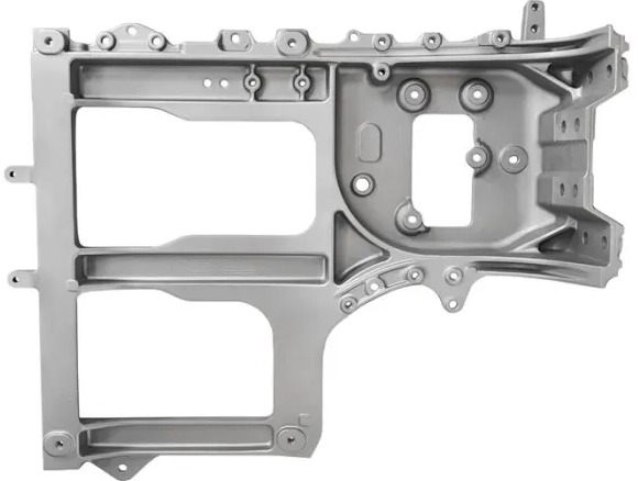 MAN TG3 / TGX MUDGUARD BRACKET RH - Крыло для Грузовиков: фото 1 MAN TG3 / TGX MUDGUARD BRACKET RH - Крыло для Грузовиков: фото 1