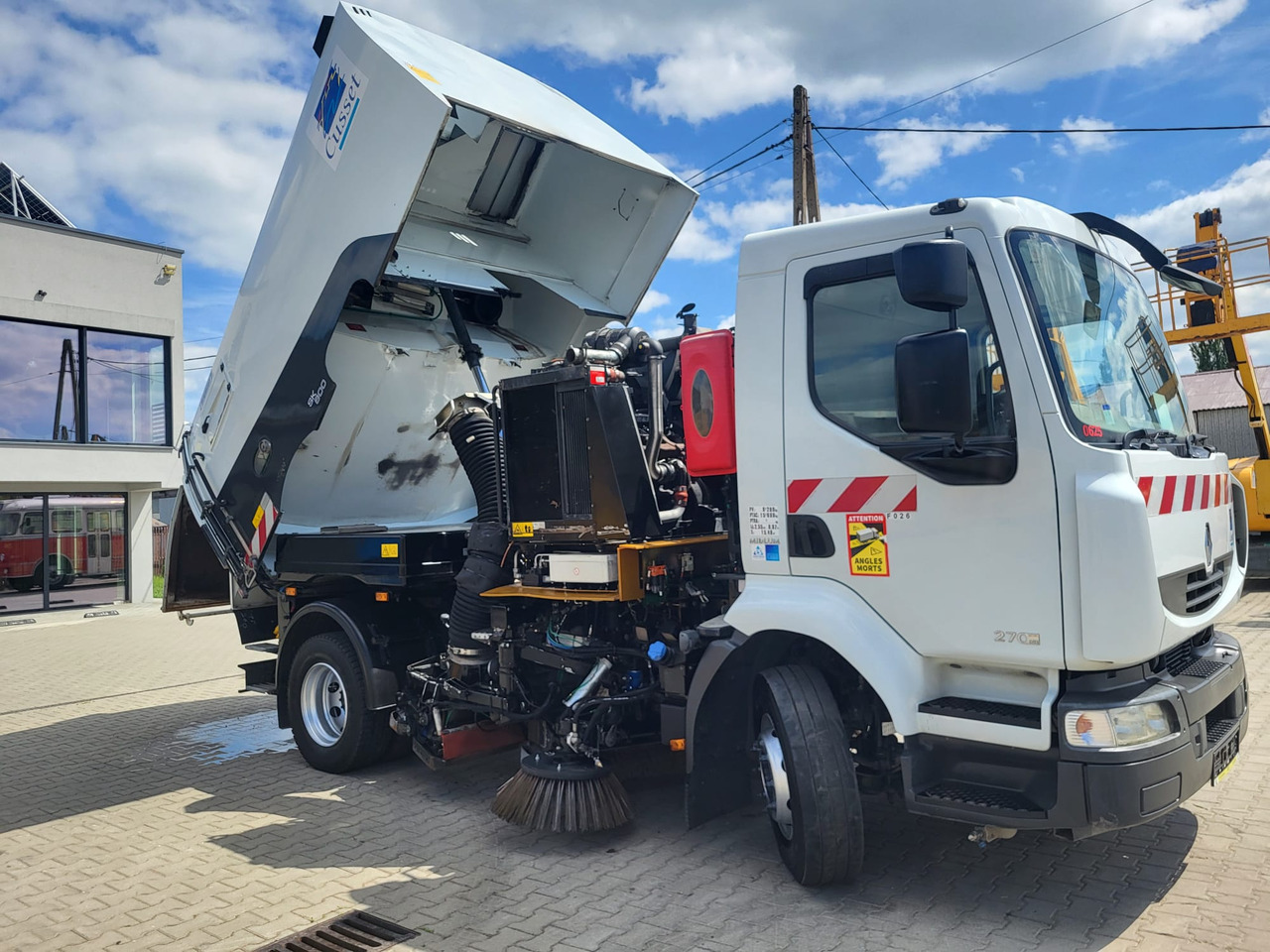 Renault Midlum Schmidt SK600 - Подметально-уборочная машина: фото 5 Renault Midlum Schmidt SK600 - Подметально-уборочная машина: фото 5