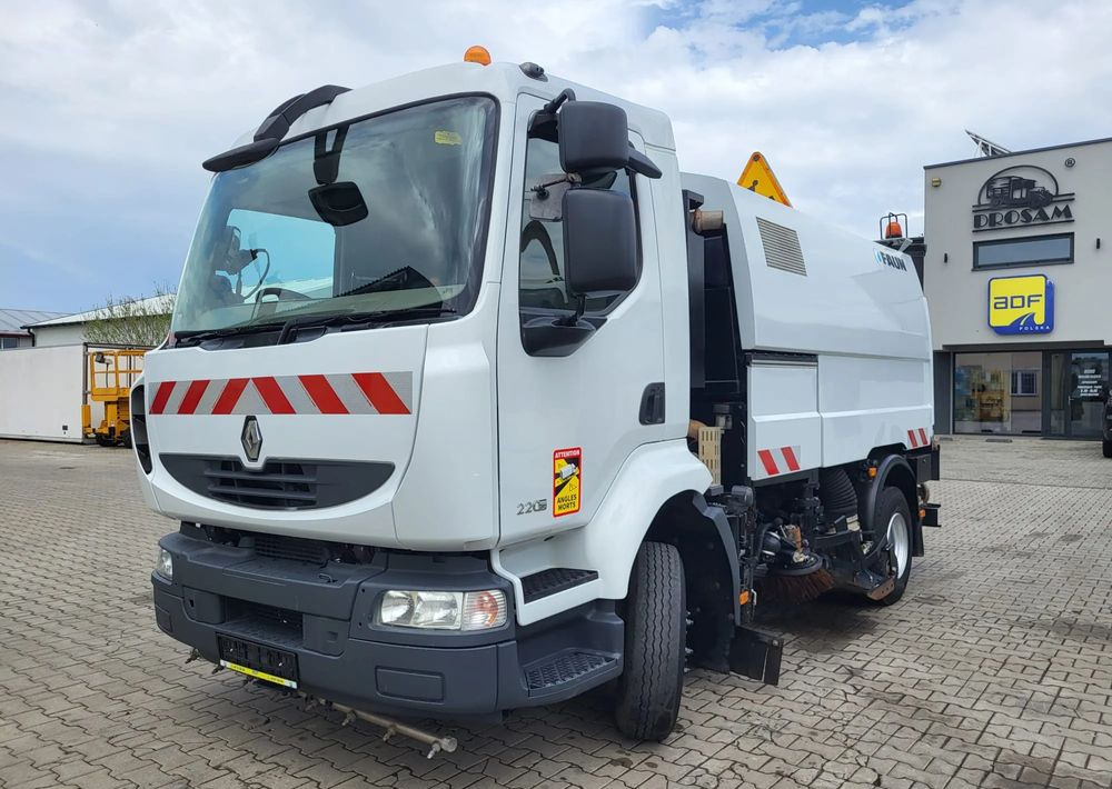 Renault Renault MIDLUM - Подметально-уборочная машина: фото 1 Renault Renault MIDLUM - Подметально-уборочная машина: фото 1